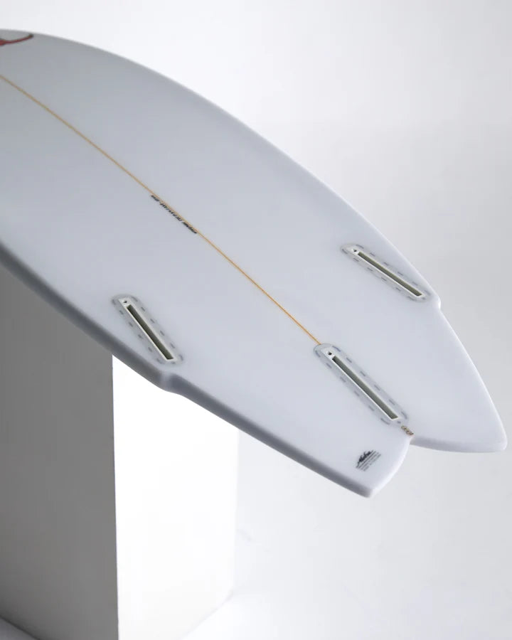 ALOHA WINGMAN SURFBOARD SWALLOW TAIL 2+1