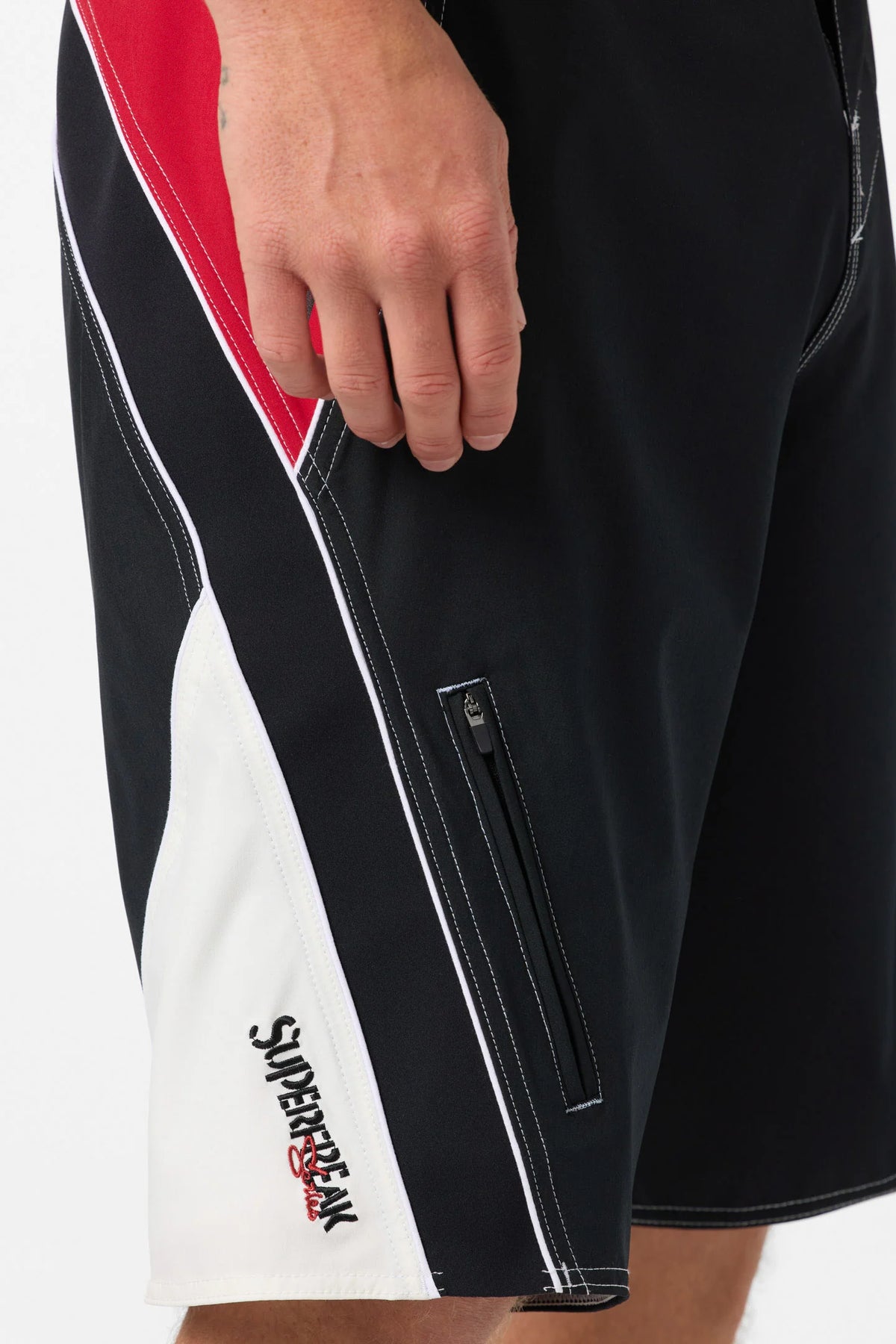 ONEILL SUPERFREAK RE ISSUE Y2K 22" BOARDSHORT - BLACK/RED