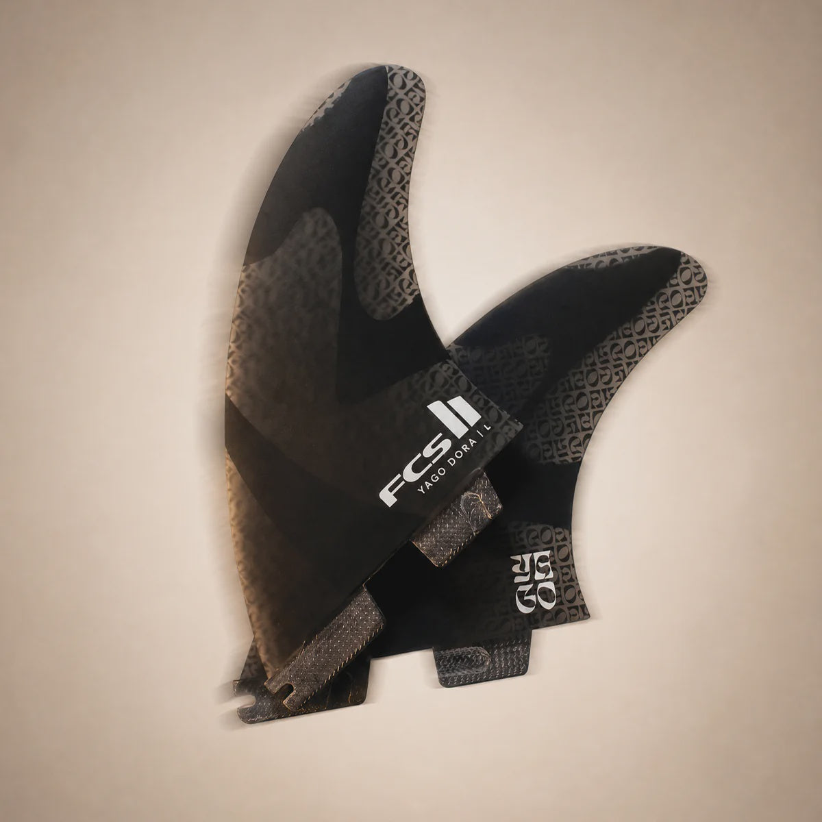 FCS II YAGO DORA SIGNATURE PG TRI FIN SET - STIFF PERFORMANCE GLASS