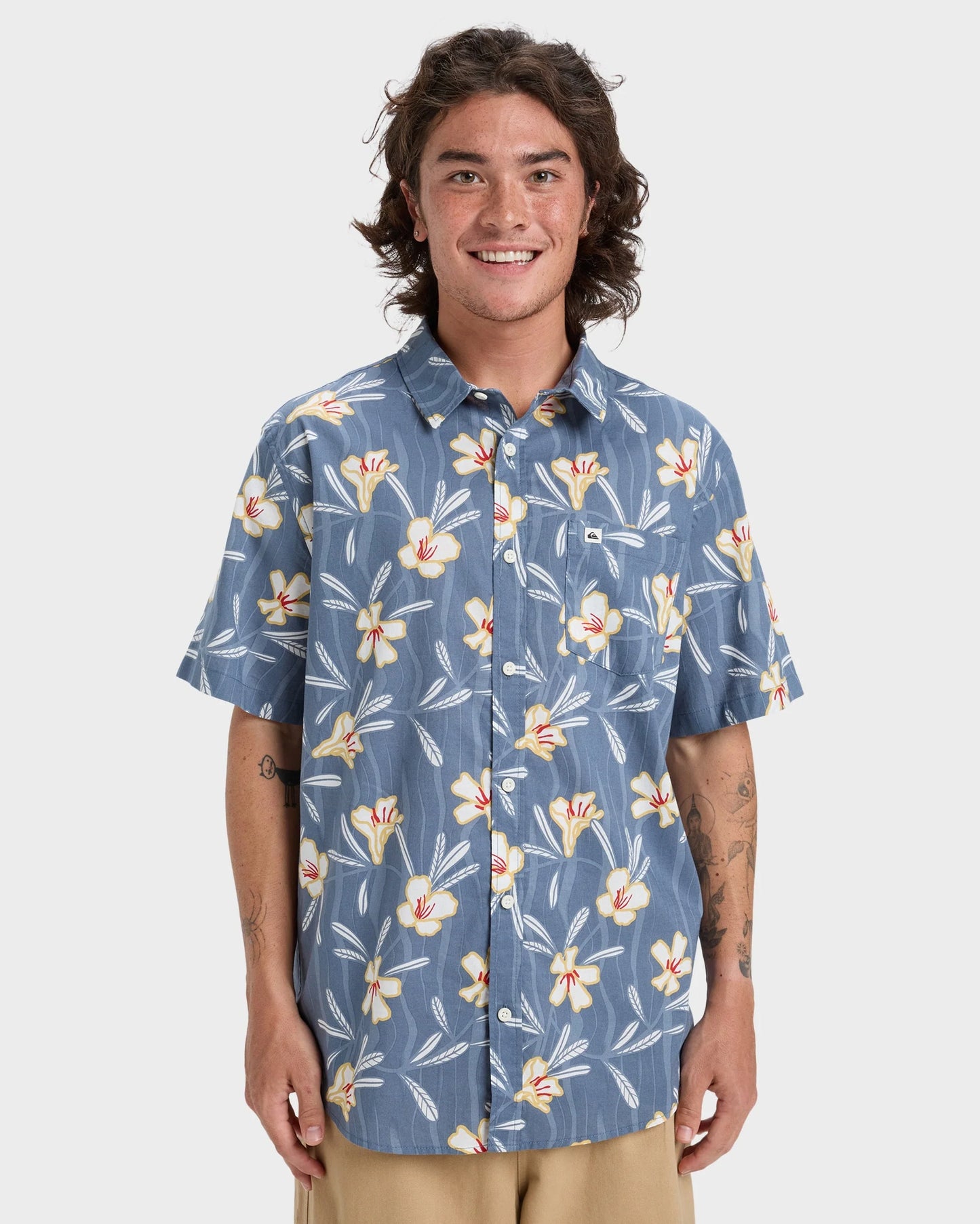 QUIKSILVER MENS APERO CLASSIC SS SHIRT ON SALE $40