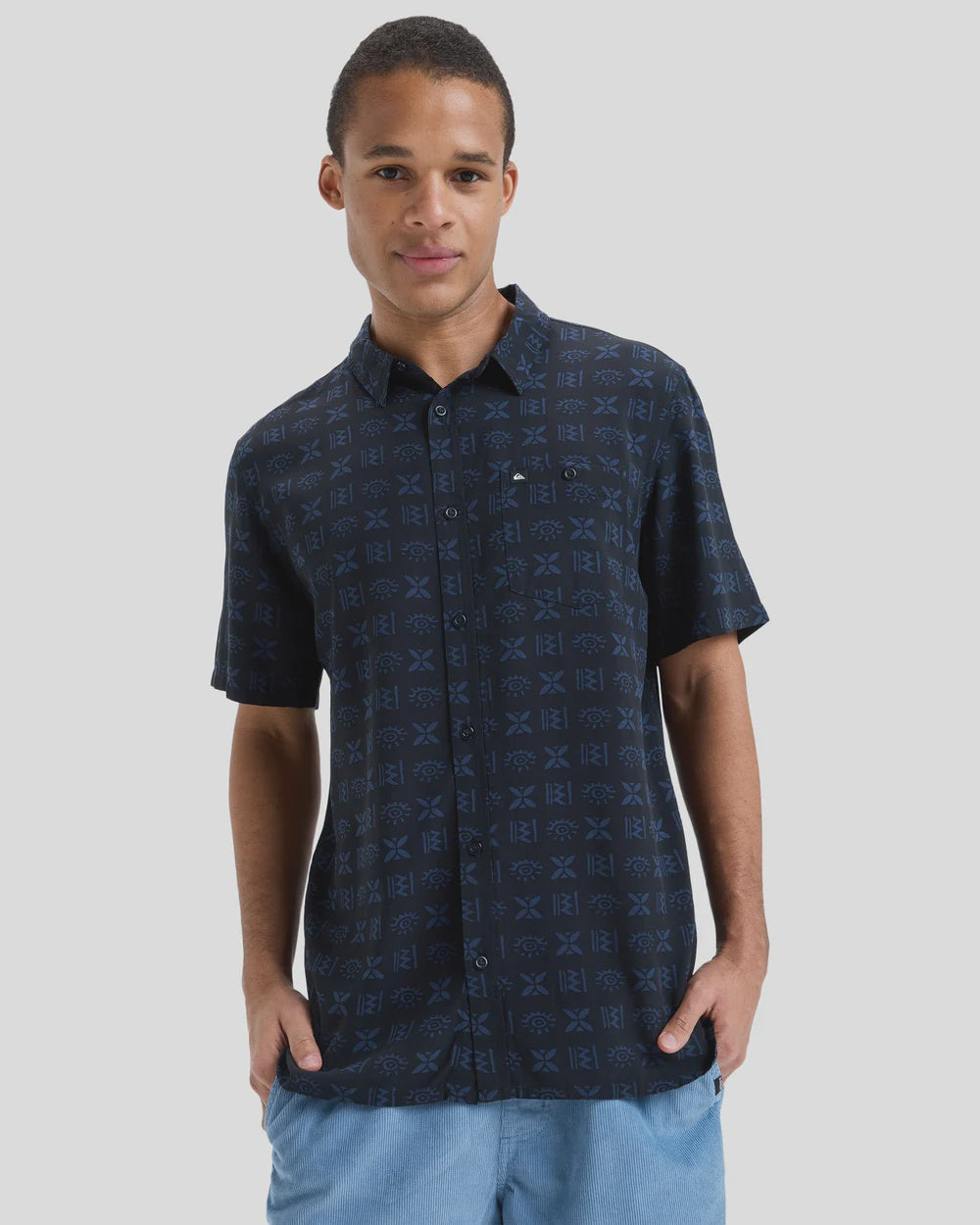 QUIKSILVER SAFE PARADISE SHORT SLEEVE SHIRT - BLACK ETCHED IN STONE 32