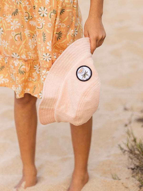 ROXY GIRLS 8-16 SALTY PINK BUCKET HAT - PAPAYA PUNCH
