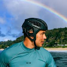 OAKLEY WTR ICON SURF HELMET
