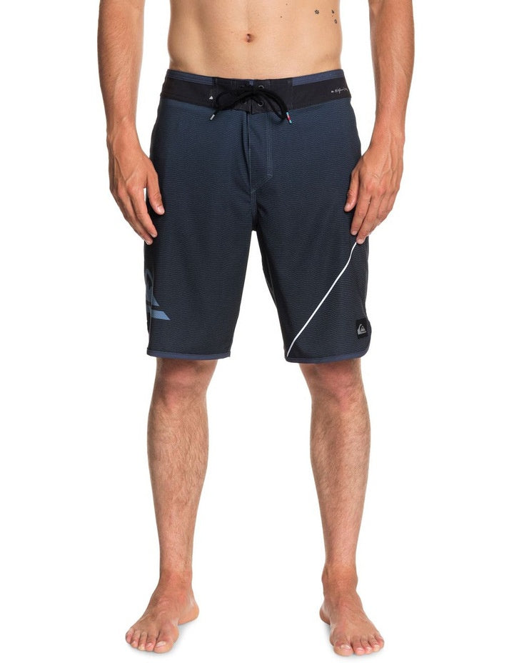 QUIKSILVER HIGHLINE NEW WAVE 20 BOARDSHORTS