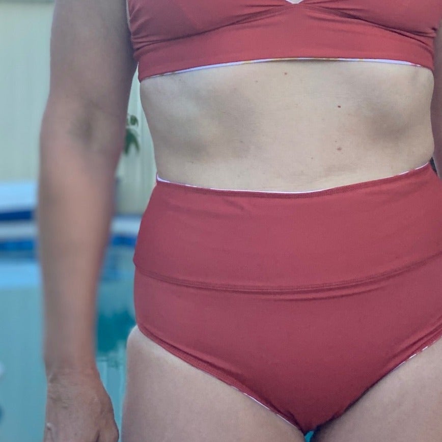 OCEAN REMEDY REVERSIBLE BOTANICA HIGH WAIST BIKINI PANT - SMITH BEACH KELP/RUST