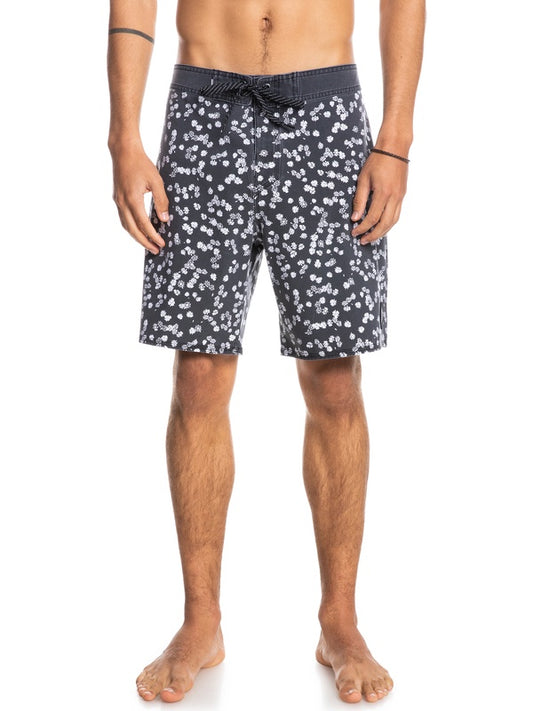 QUIKSILVER SURFSILK WASHED 18" BOARDSHORTS - BLACK