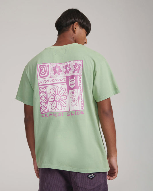 CRITICAL SLIDE DESIRE TEE - PISTACHIO