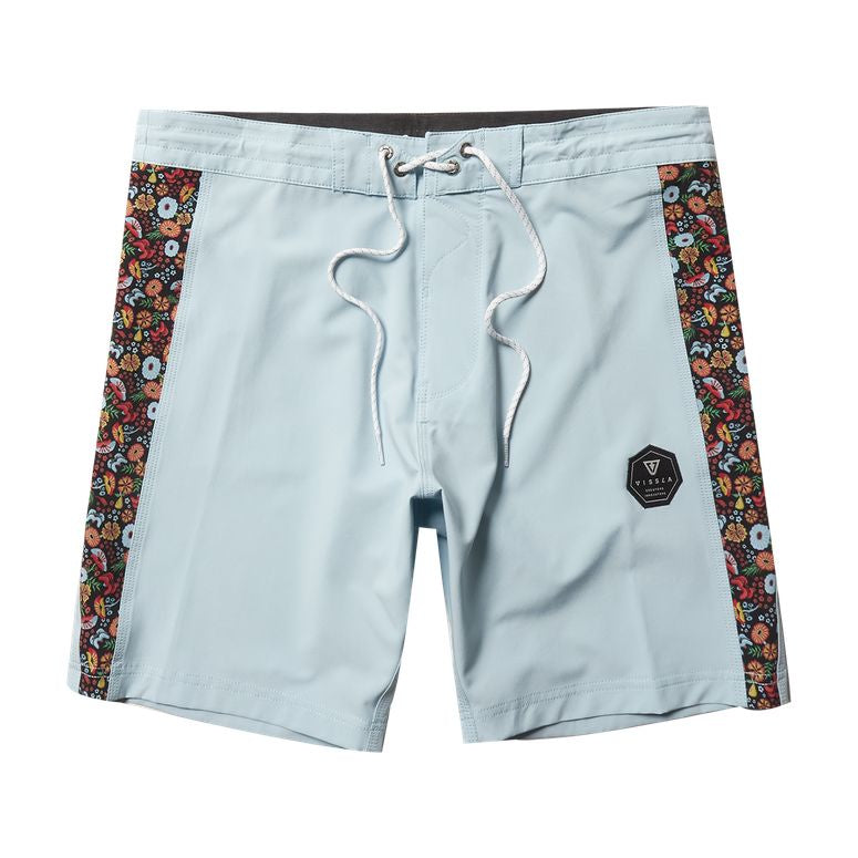 VISSLA TRIMLINE 17.5" BOARDSHORTS - COOL BLUE