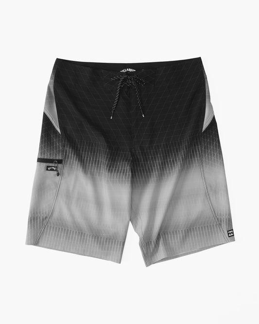 BILLABONG MENS FLUID PRO BOARDSHORT - BLACK