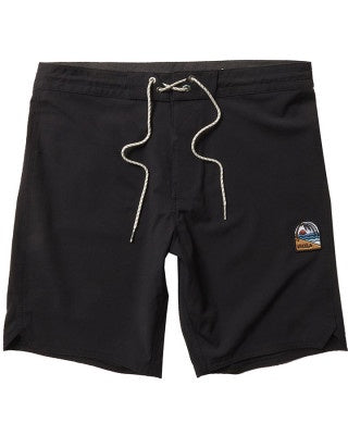 VISSLA SOLID SETS 18.5'BOARDSHORTS