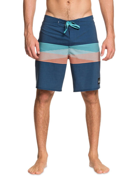 QUIKSILVER HIGHLINE SEASONS 19 BOARDSHORT